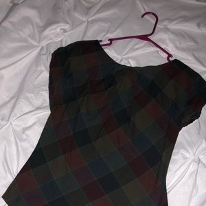 Patagonia Women’s checkered zip back top. EUC.